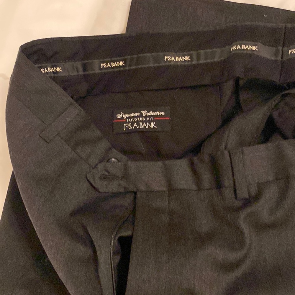 Beautiful Jos A Bank charcoal wool dress pants